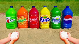 Experiment: Coca Cola, Fanta, Mirinda, Mtn Dew, Pepsi, 7Up 무지개 칼 巨大な 펩시 미린다 巨大な 세븐업 vs Mentos 화장실