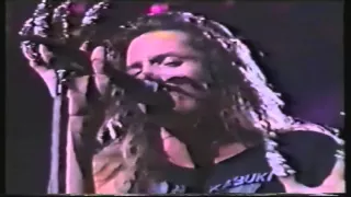 Skid Row   18     and  Life- Live at Budokan Hall 1992 HD