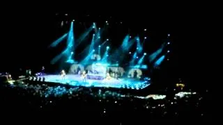 Nickelback live in Moscow 2012 - Trying not to love you