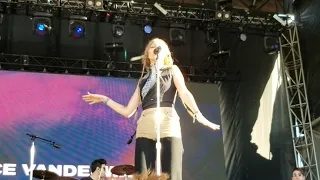 Grace VanderWaal | Intro/Ur So Beautiful | Wonderfront Festival | 11.24.19 | San Diego, CA