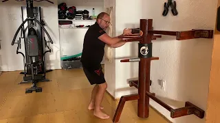 Wooden Dummy Training Wing Chun
