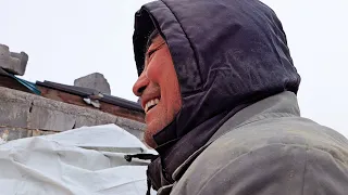 The happy but difficult life of the repatriates from China in a village in Kazakhstan