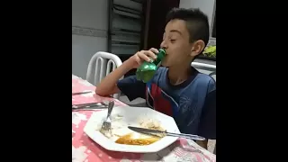 Comendo como (rico) e (pobre)