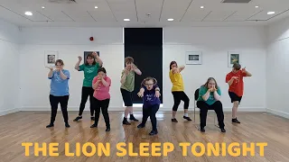 THE LION SLEEPS TONIGHT | Dance for Children | TailfeatherTV