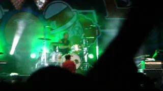 [1080p HD.] Bamboozle 2010- Weezer, Beverly HIlls, 5/2/10