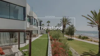 The Island | Townhouse in Estepona, Costa del Sol | Real Estate