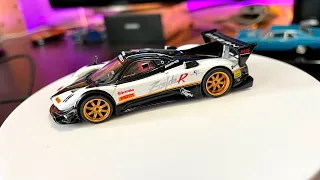 Tarmac Works Pagani Zonda R Bianco Benny 1/64