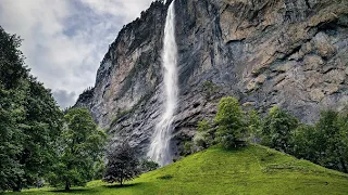 #shorts - சுவிட்சர்லாந்தில் ஓர் குற்றாலம் - Waterfall in Glarus ( Linthal ) Switzerland