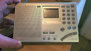 WWV 25000 kHz Shortwave Sony ICF-7600GR telescopic antenna with comments on this experimental frq