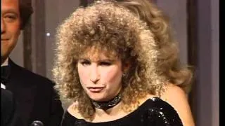 Yentl Wins Best Motion Picture Musical or Comedy - Golden Globes 1984