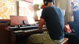 Recording a Hammond B3 at my friend Danny Mejia living room