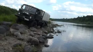 газ 66 с дизельным мотором FIAT по камнями бездорожью( gaz 66 with diesel engine off-road on stones)