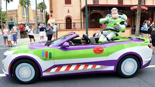 Pixar Pals Motorcade at Disney's Hollywood Studios w/Mr. & Mrs. Incredible, Edna Mode, Woody, Buzz +