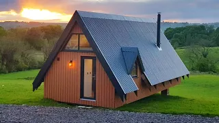 Amazing Beautiful The Sorell Hill side Tiny house | Lovely Tiny House