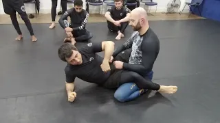 Hip bump sweep and kimura /guillotine combo from closed guard