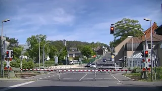 Spoorwegovergang Mechernich (D) // Railroad crossing // Bahnübergang