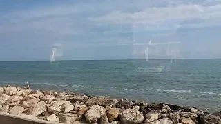 HD - Vicini al mare lungo l'adriatica viaggio a bordo del Frecciabianca (FB 8881) Venezia - Lecce