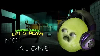 Not Alone! 🍇😨 [Gaming Grape Plays]