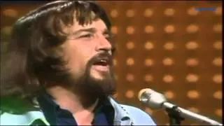 Waylon Jennings... "Rainy Day Woman"(VIDEO)