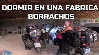 [#163] ACAMPAMOS en una fabrica y ME EMBORRACHAN -  Vuelta al mundo en moto