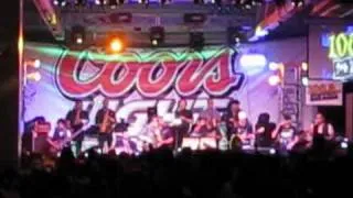 Elvis Crespo- Suavemente en Phx, AZ 2-19-11