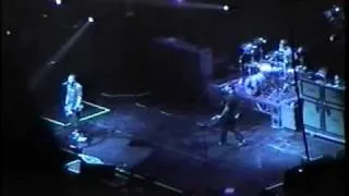 Blink 182 - 02 - The Rock Show (Bakersfield 2002)