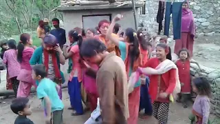 Doti  sirkholi sain ko babal dace