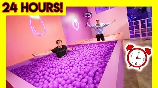 OVERNIGHT IN MODERN ART MUSEUM! (ball pits)