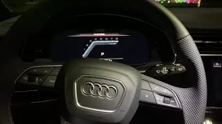 Audi SQ7 Startup