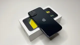 Custom iPhone SE 2 (2020) with square edges like 12/13 mini