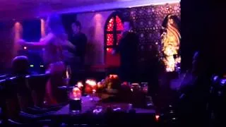 Anisah Bellydancer - Akdeb Alek - Al Shahroura