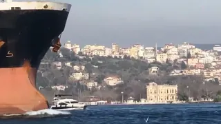 Challenge with the ships along the bosphorus of İstanbul . Beneteau Swift Trawler 30