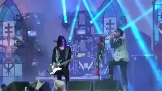 Marilyn Manson - Rock Is Dead (Bra throwing on stage) "Live@Gröna Lund"