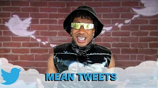 YOUTUBERS READ MEAN TWEETS #1