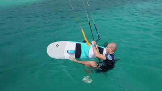 Cómo hacer kitesurf: Waterstart con tabla de Foil