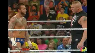 Brock Lesnar regresa y atacá CM Punk Televisa Deportes - WWE RAW 17 de junio 2013.