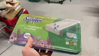 Swiffer Sweeper Wet Mopping Pad Refills for Floor Mop with Febreze Lavender Scent - 1 Minute Review