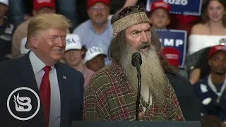Phil Robertson's Pro-America Speech Brings House Down at Trump Rally