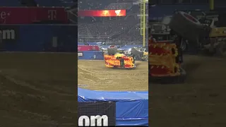 Max D in San Diego! #monsterjam #monstertruck #youtubeshorts #crash #save #freestyle #shorts