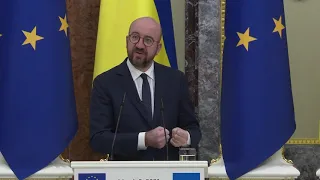 EU President Charles Michel debates with President Volodymyr Zelenskyy in Kyiv