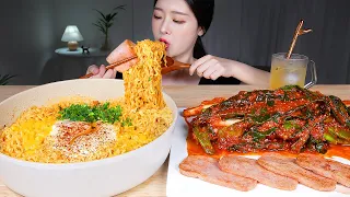 ASMR MUKBANG | Spicy Kujirai Ramyun (Shin Ramyun) Huge Green Onion Kimchi & Spam (w/ Recipe)