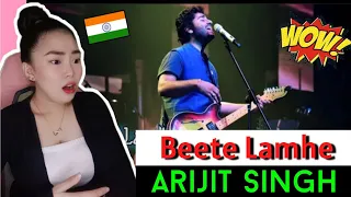 ARIJIT SINGH - Beete Lamhe (Live)  | The train | REACTION 😲👏