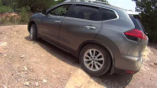 Nissan Rouge extreme off road and rock crawling