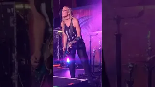 Nita Strauss- The Show Must Go On (Queen Cover)