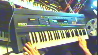 Ensoniq ESQ1 | demo by Jexus / WC Olo Garb (part 1 of 2)