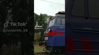 ВЛ-80 VS ВЛ-40 УЗ 🇺🇦 лучше.