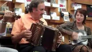 Cajun Music: Savoy Family Band - Port Arthur Blues