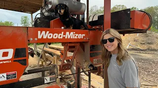 Monday Saw DAY! Sawing on the Woodmizer LT40!!! (Farm UPDATE at the END!!!)