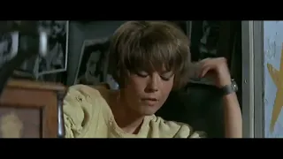 INSIDE DAISY CLOVER (1965) NATALIE WOOD SCENE (1)