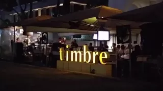 Dancing Queen at clark quay Singapore river